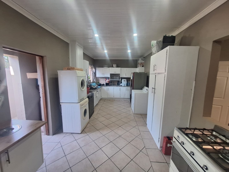 5 Bedroom Property for Sale in Noordhoek Free State